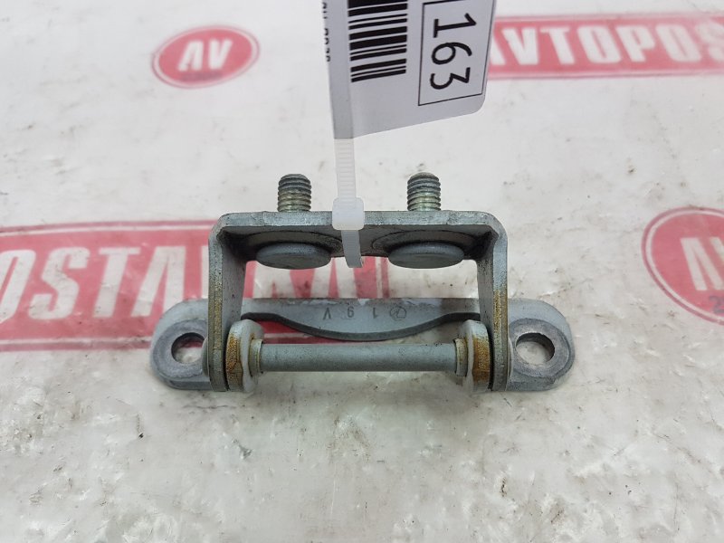 Петля двери багажника, 400 рублей, Красноярск