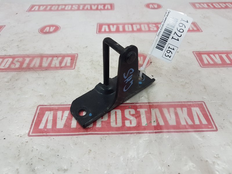 Петля замка капота, 500 рублей, Красноярск