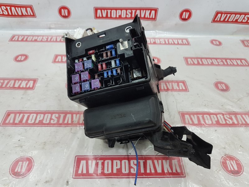 Блок предохранителей под капот, 2000 рублей, Красноярск