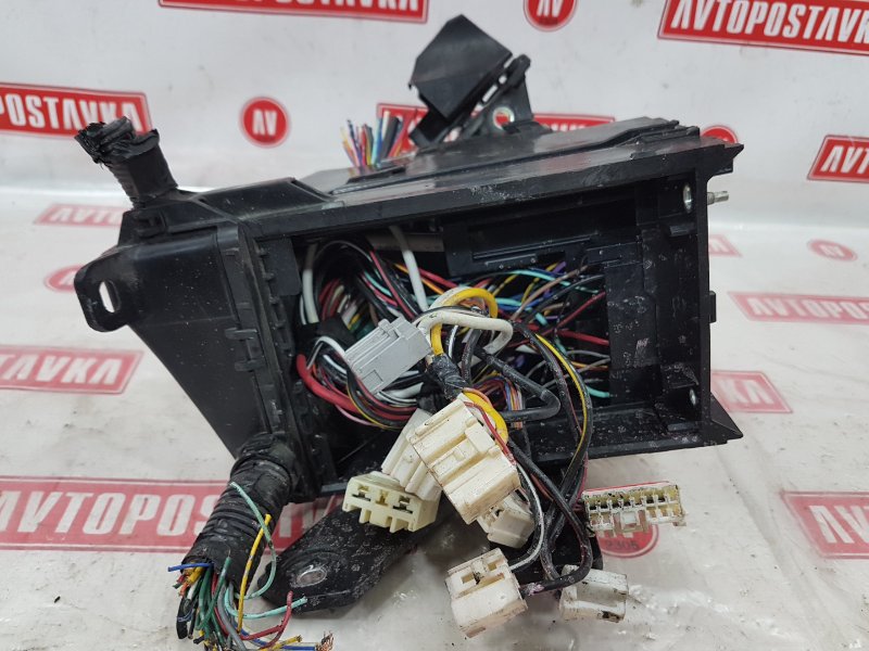 Блок предохранителей под капот, 2000 рублей, Красноярск