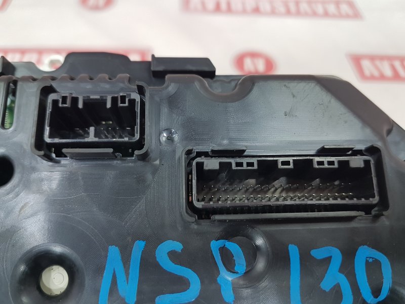 Панель приборов, 900 рублей, Красноярск