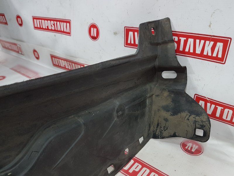 Подкрылок, 500 рублей, Красноярск