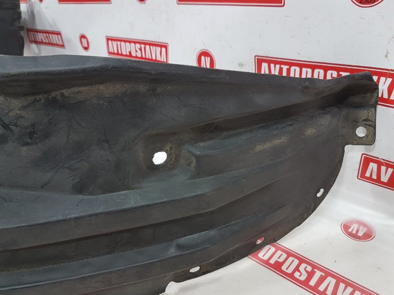 Подкрылок, 500 рублей, Красноярск