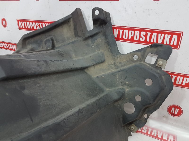 Подкрылок, 1800 рублей, Красноярск