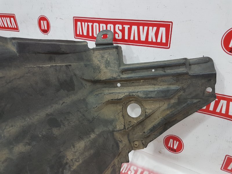 Подкрылок, 500 рублей, Красноярск