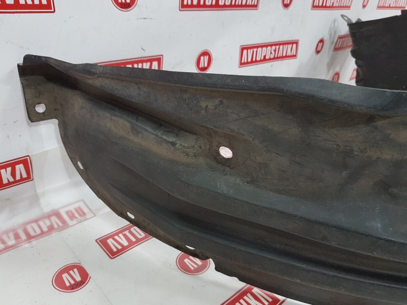 Подкрылок, 500 рублей, Красноярск