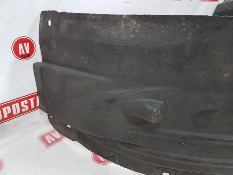 Подкрылок, 250 рублей, Красноярск