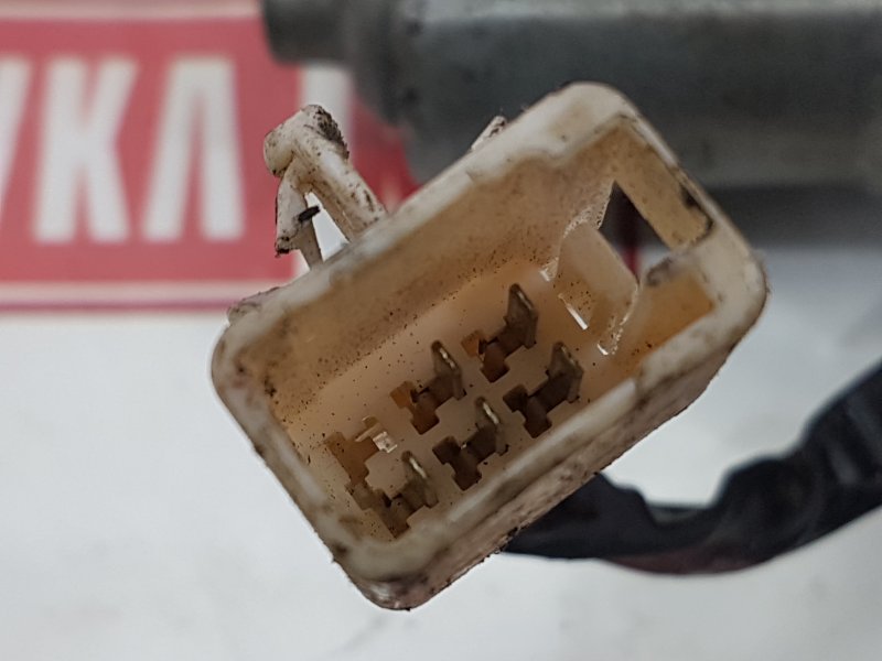 Стеклоподъемник, 500 рублей, Красноярск