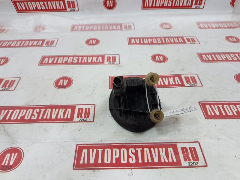 Заглушка бампера, 500 рублей, Красноярск
