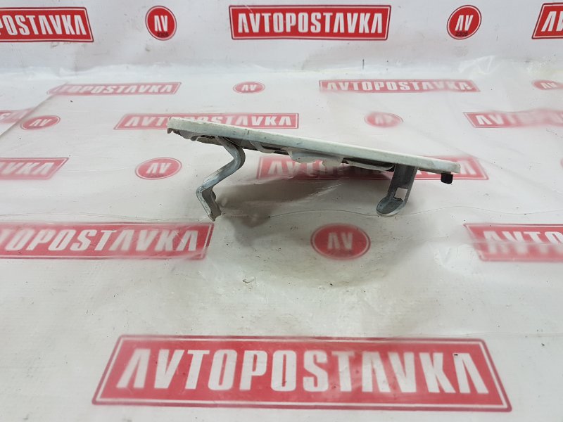 Лючок топливного бака, 500 рублей, Красноярск