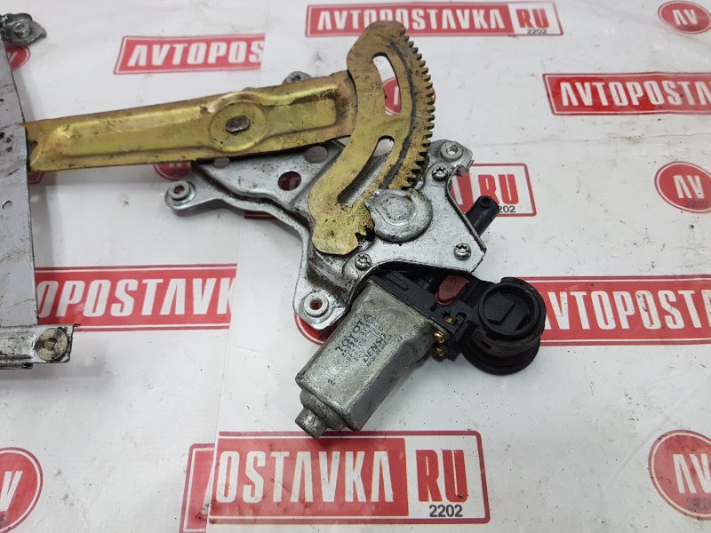 Стеклоподъемник, 500 рублей, Красноярск