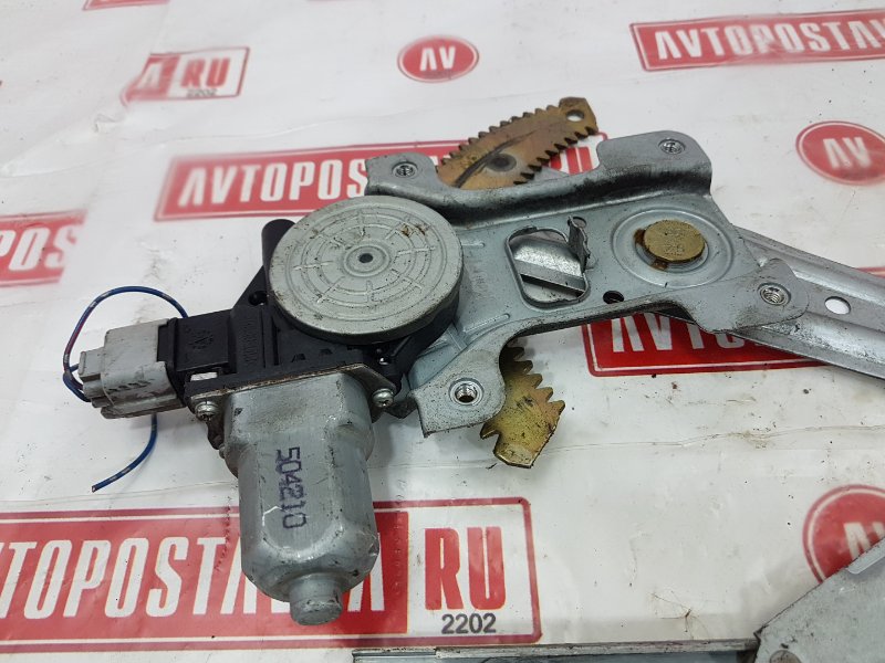 Стеклоподъемник, 500 рублей, Красноярск