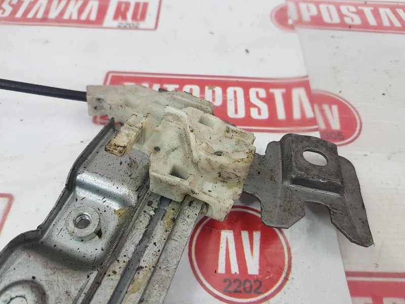 Стеклоподъемник, 1000 рублей, Красноярск