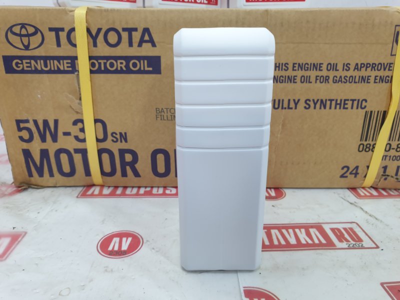 Масло моторное синтетика, 800 рублей, Красноярск