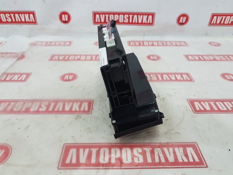 Блок управления климат-контролем, 300 рублей, Красноярск