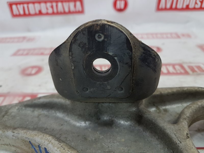 Рычаг подвески верхний, 1000 рублей, Красноярск