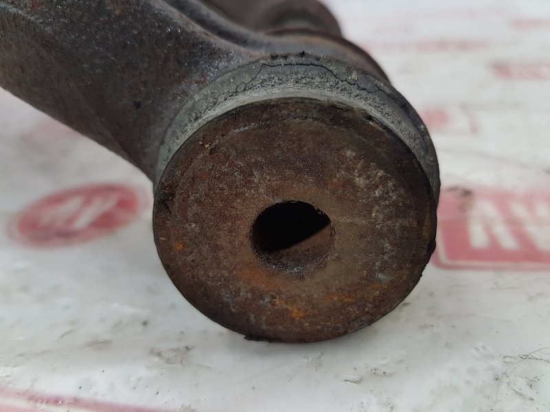 Рычаг подвески верхний, 1000 рублей, Красноярск