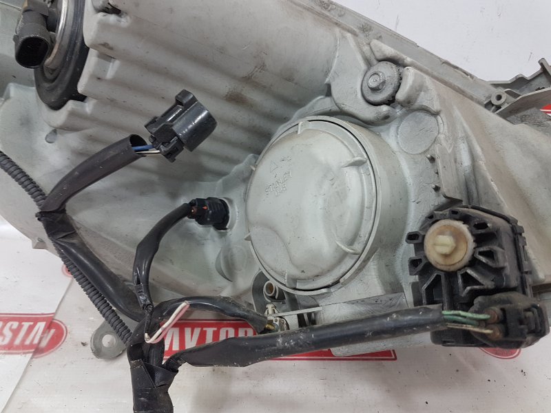 Фара ксеноновая, 1500 рублей, Красноярск