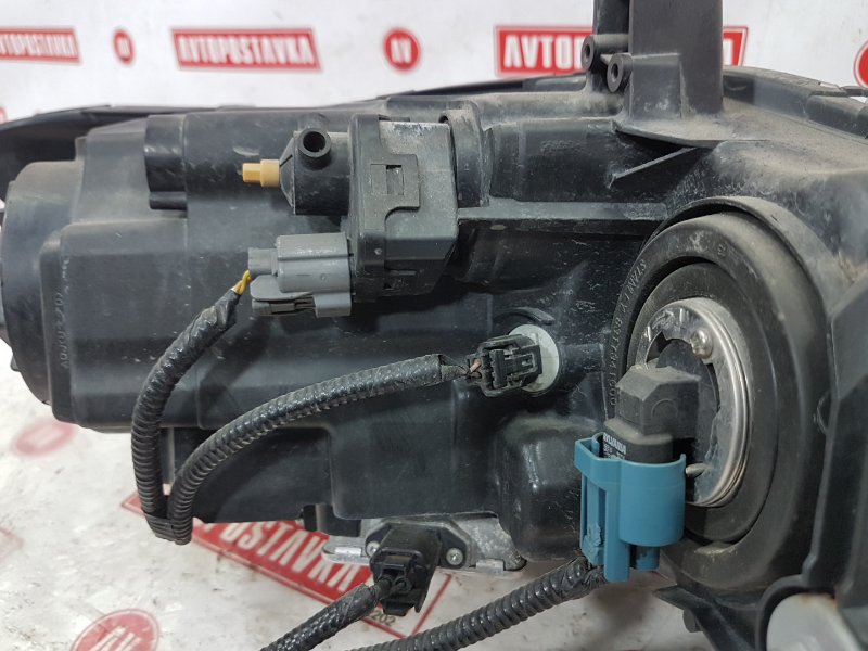 Фара ксеноновая, 4000 рублей, Красноярск