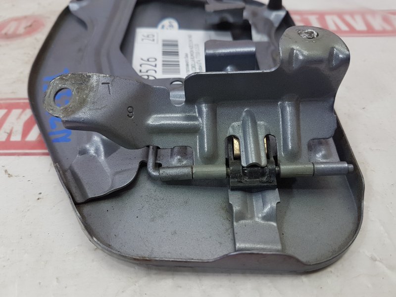 Лючок топливного бака, 500 рублей, Красноярск