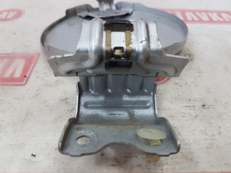 Лючок топливного бака, 300 рублей, Красноярск