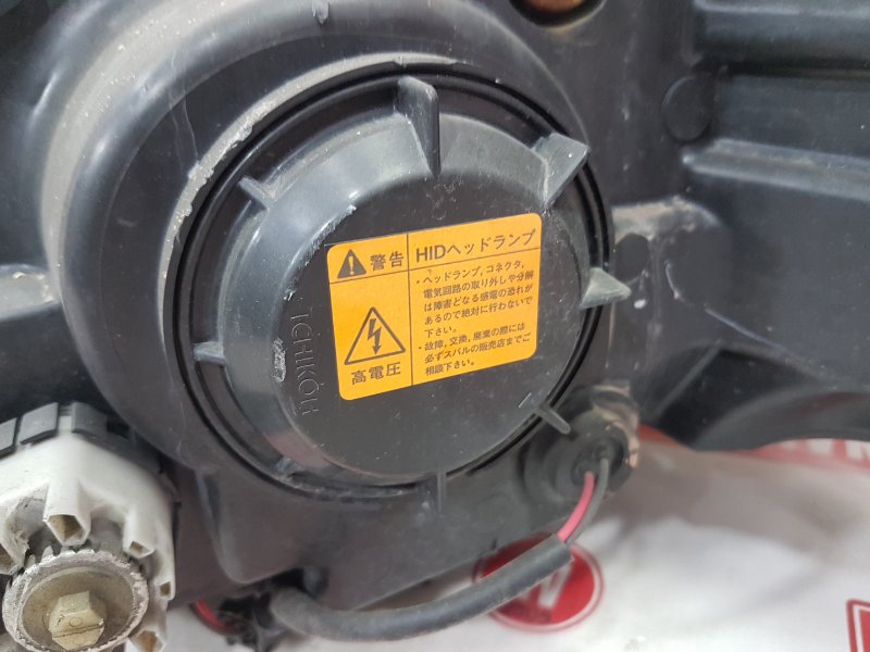 Фара ксеноновая, 2500 рублей, Красноярск