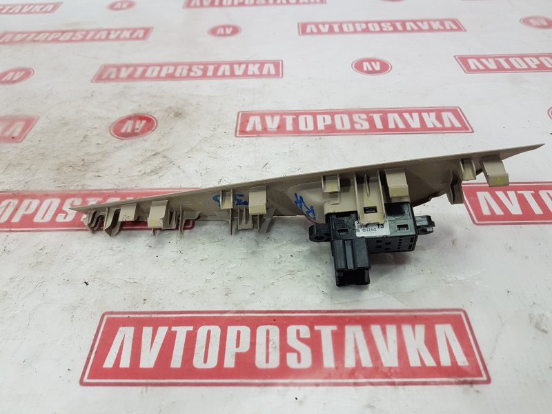 Блок управления стеклоподъемниками, 300 рублей, Красноярск