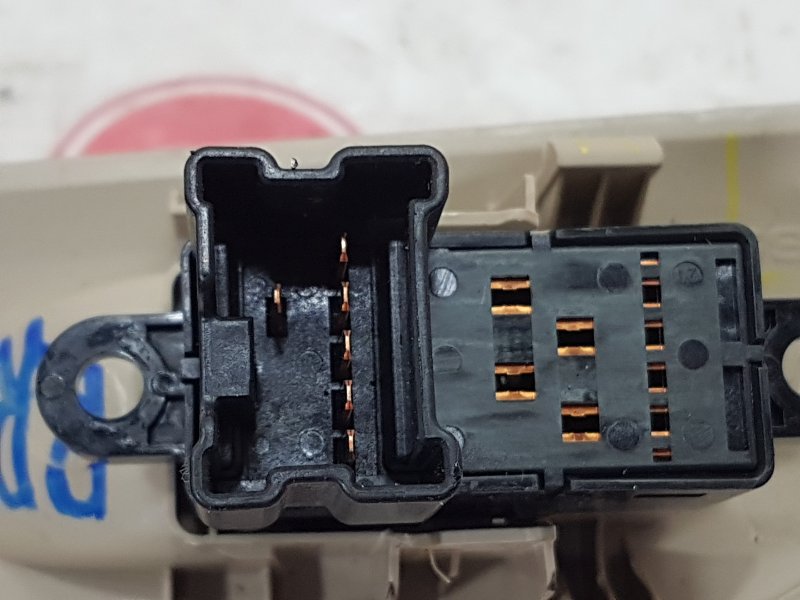 Блок управления стеклоподъемниками, 300 рублей, Красноярск