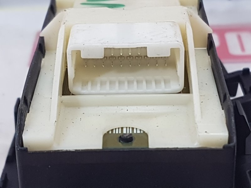 Блок управления стеклоподъемниками, 1000 рублей, Красноярск