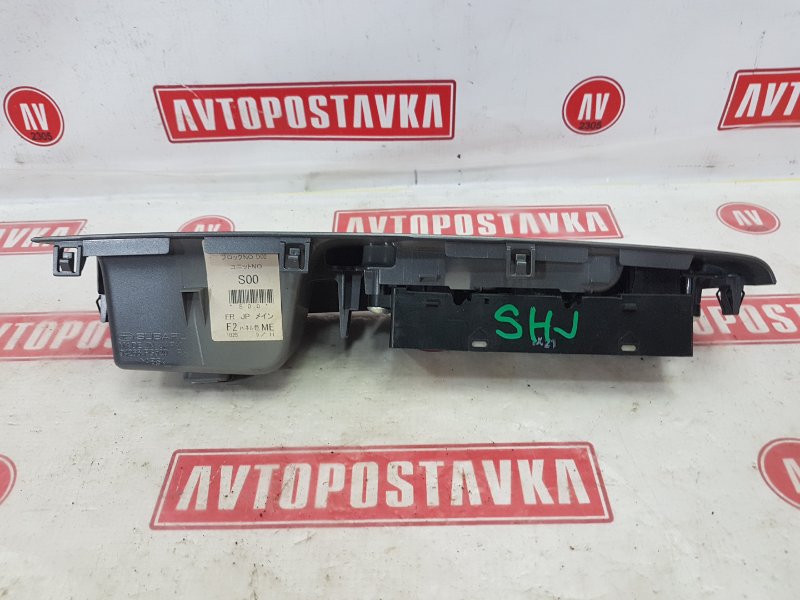 Блок управления стеклоподъемниками, 1000 рублей, Красноярск