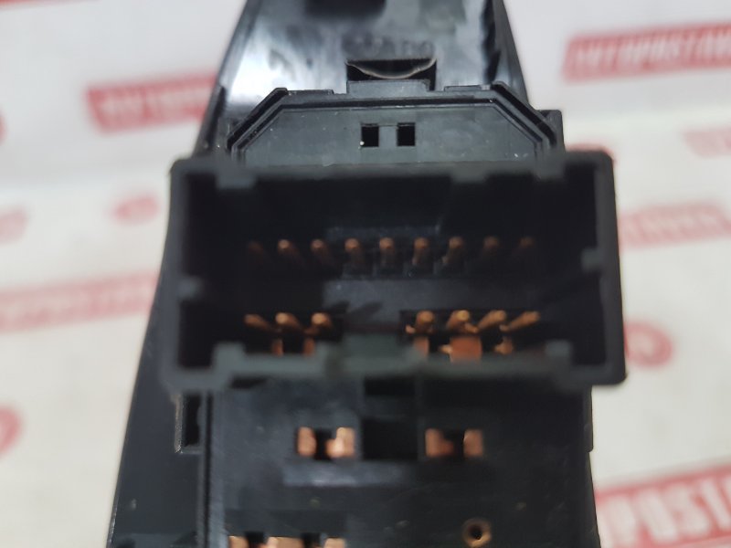 Блок управления стеклоподъемниками, 1000 рублей, Красноярск