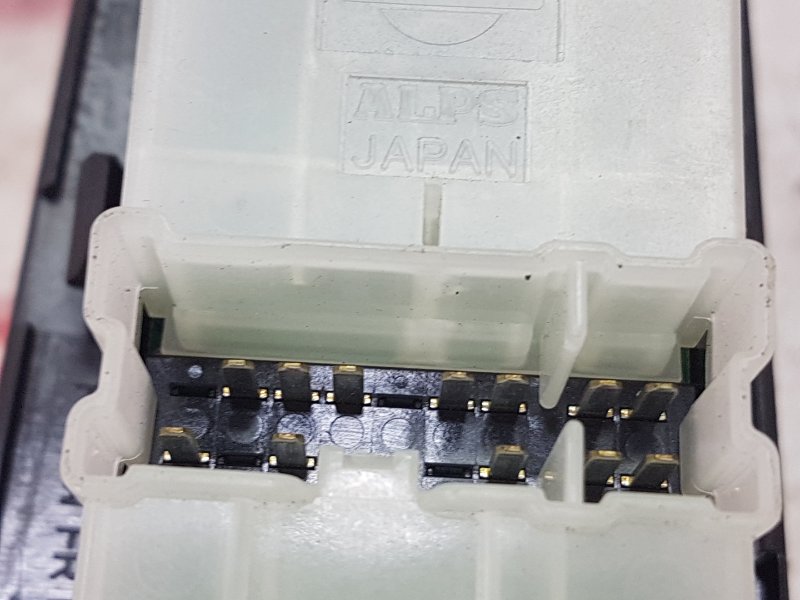 Блок управления стеклоподъемниками, 1000 рублей, Красноярск