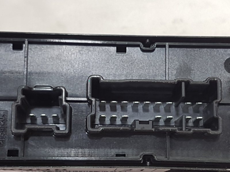 Блок управления стеклоподъемниками, 5000 рублей, Красноярск