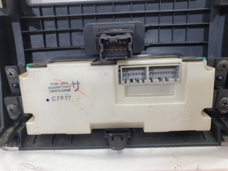 Блок управления климат-контролем, 500 рублей, Красноярск