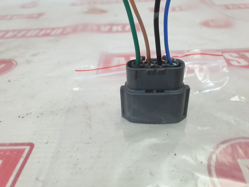 Фишка, разъем электрический, 1000 рублей, Красноярск