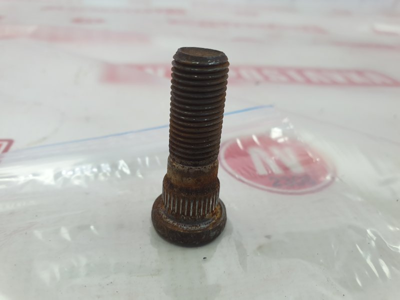 Шпилька колесная, 150 рублей, Красноярск