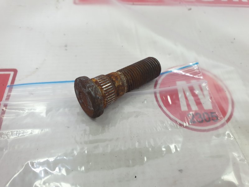 Шпилька колесная, 150 рублей, Красноярск