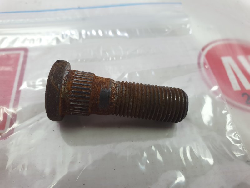 Шпилька колесная, 150 рублей, Красноярск