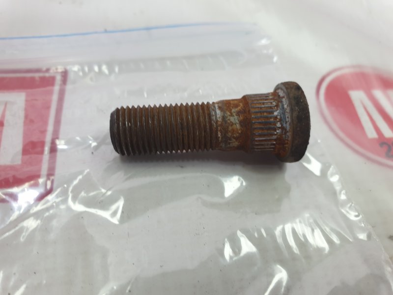 Шпилька колесная, 150 рублей, Красноярск