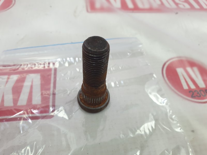 Шпилька колесная, 150 рублей, Красноярск