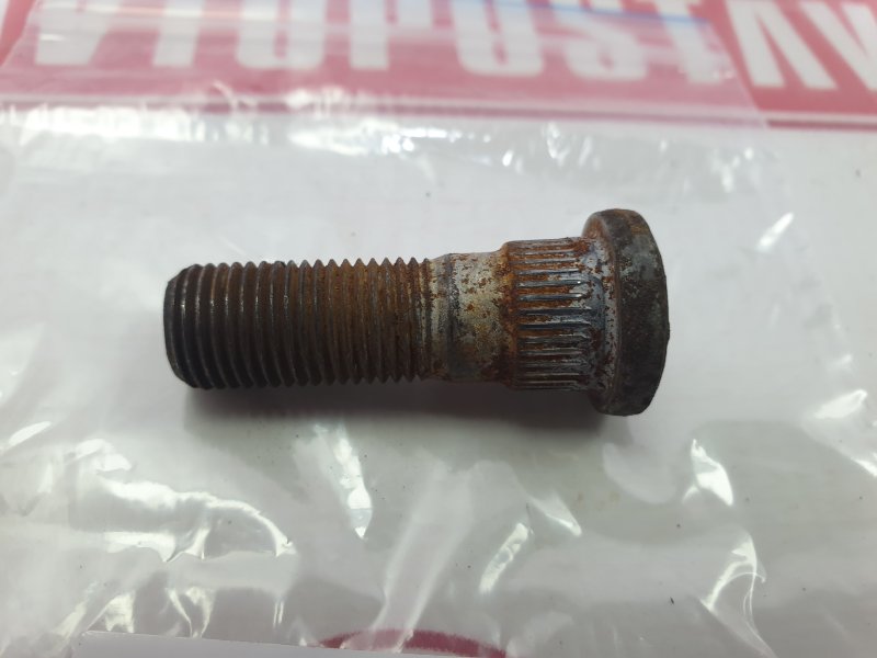 Шпилька колесная, 150 рублей, Красноярск