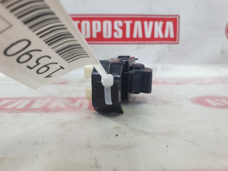 Блок управления стеклоподъемниками, 500 рублей, Красноярск