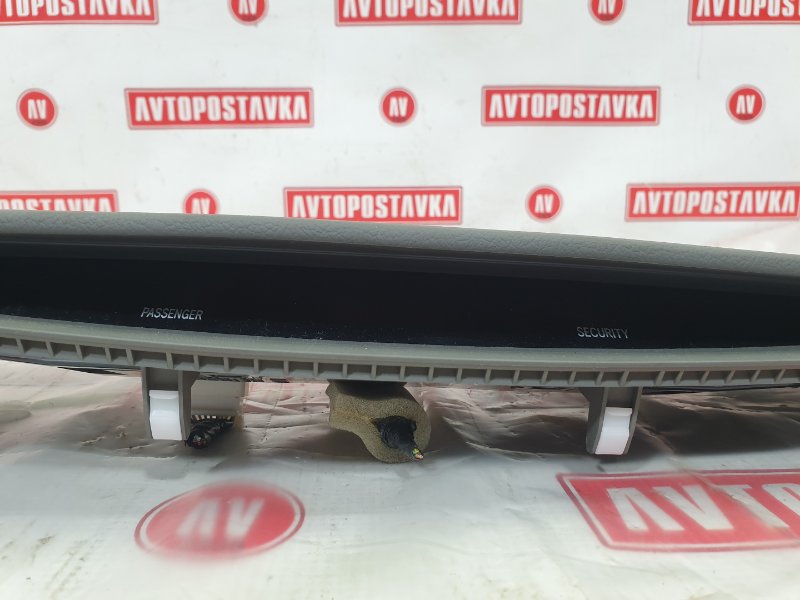 Накладка на торпедо, 500 рублей, Красноярск