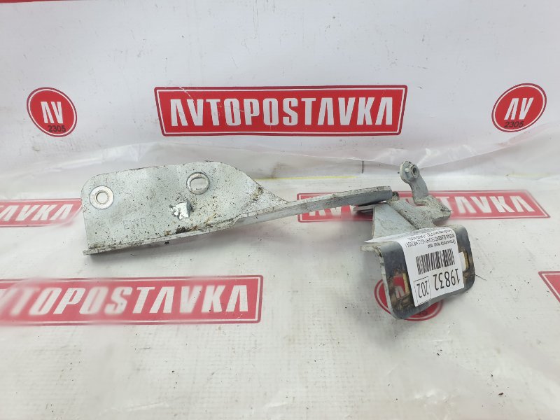 Петля капота, 400 рублей, Красноярск