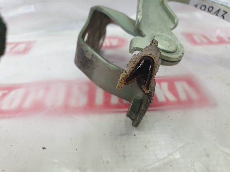 Петля капота, 250 рублей, Красноярск