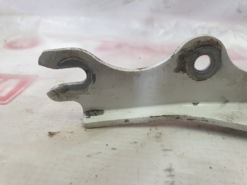 Петля капота, 300 рублей, Красноярск