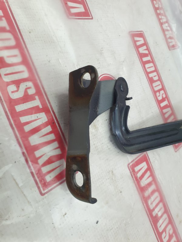 Петля капота, 400 рублей, Красноярск