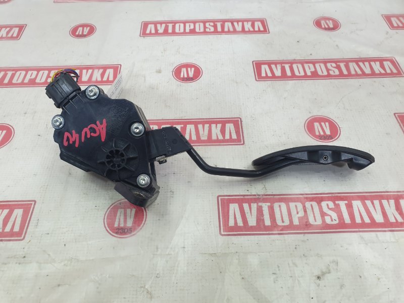 Педаль газа, 400 рублей, Красноярск