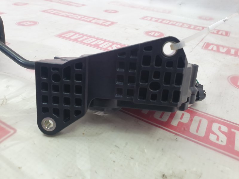 Педаль газа, 400 рублей, Красноярск