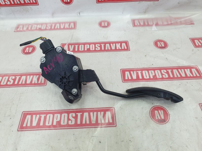 Педаль газа, 400 рублей, Красноярск